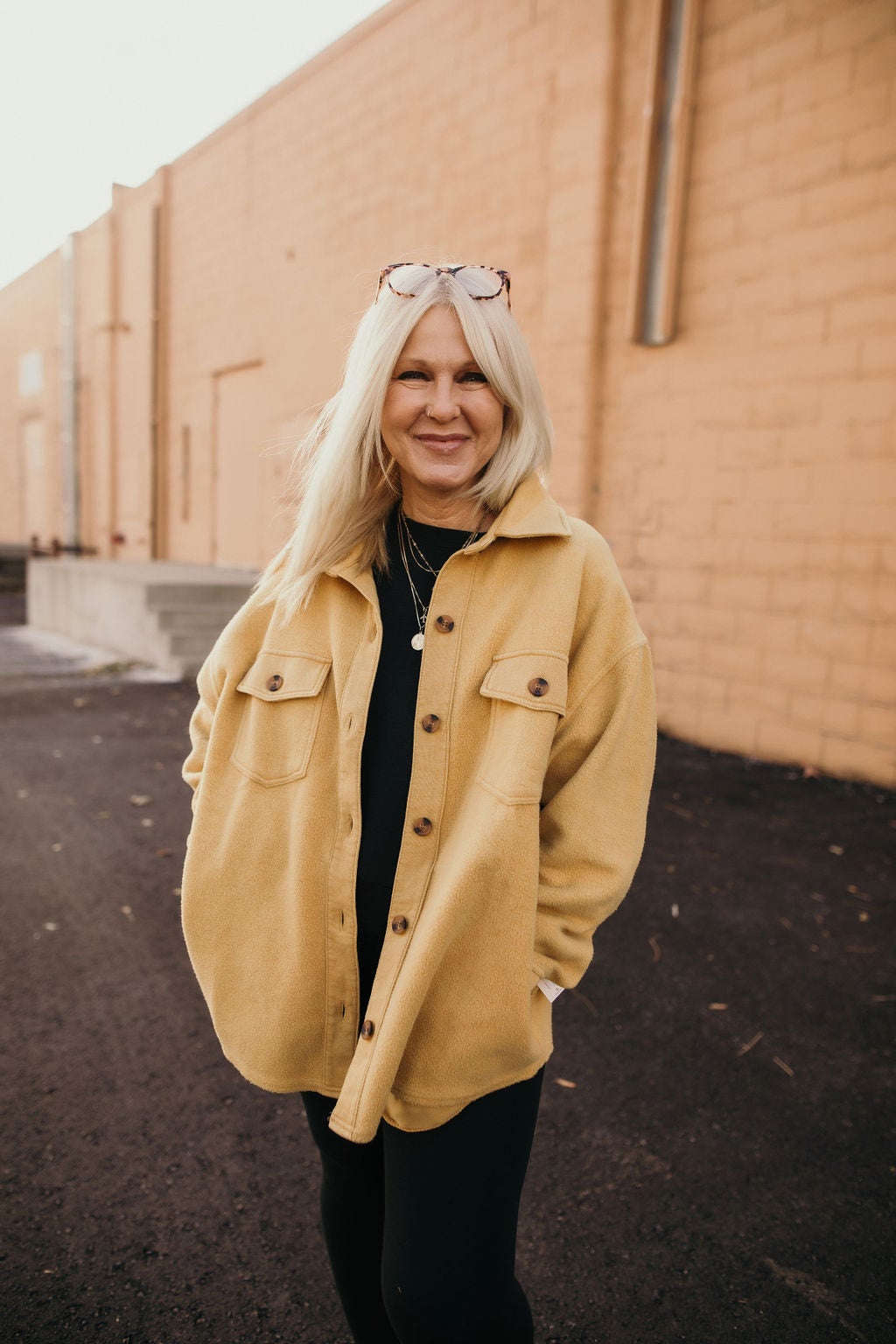 Wild honey outlet yellow sweatshirt